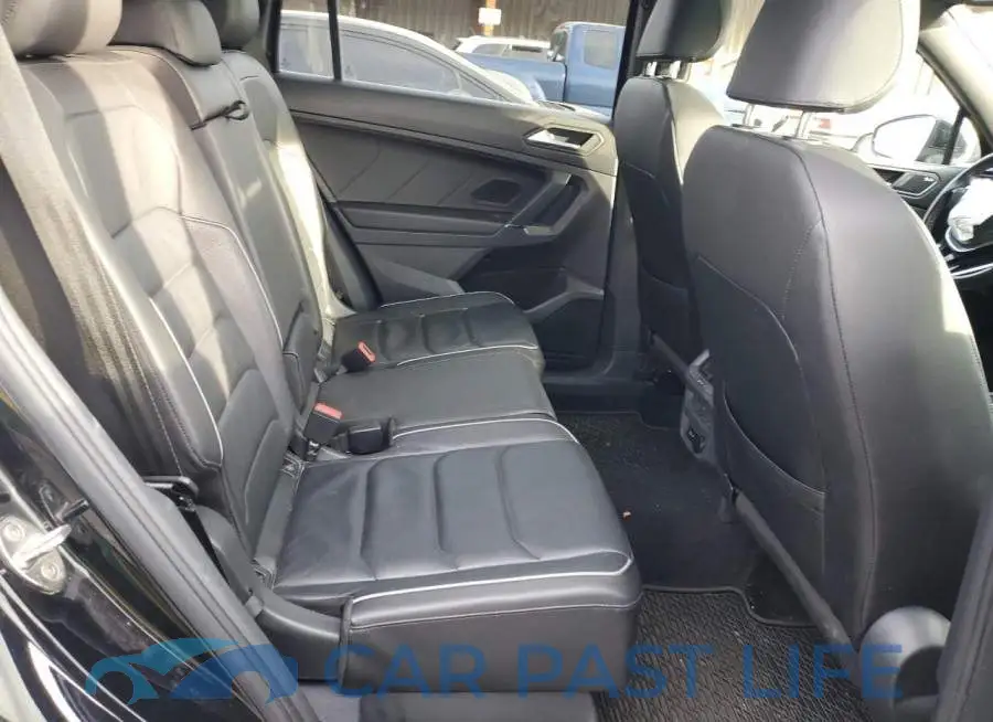 3VV4B7AX1LM175294# 11