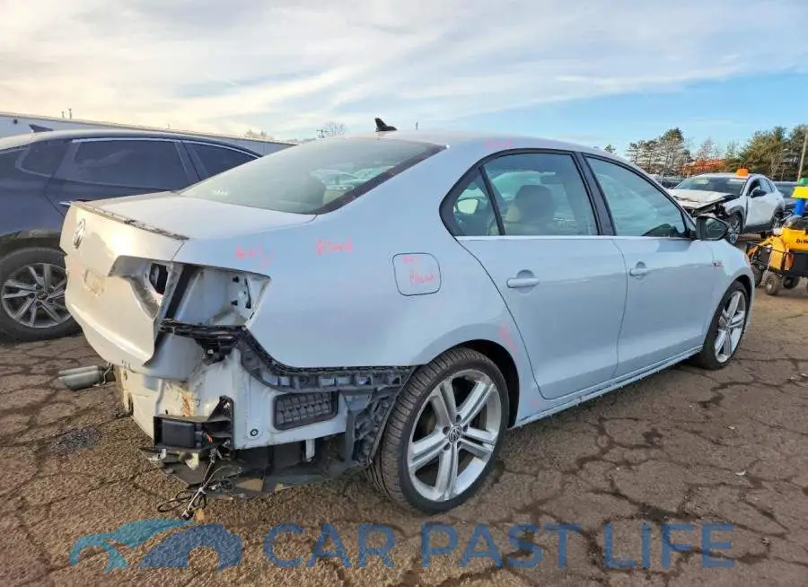3VW4T7AJ3HM318046# 3