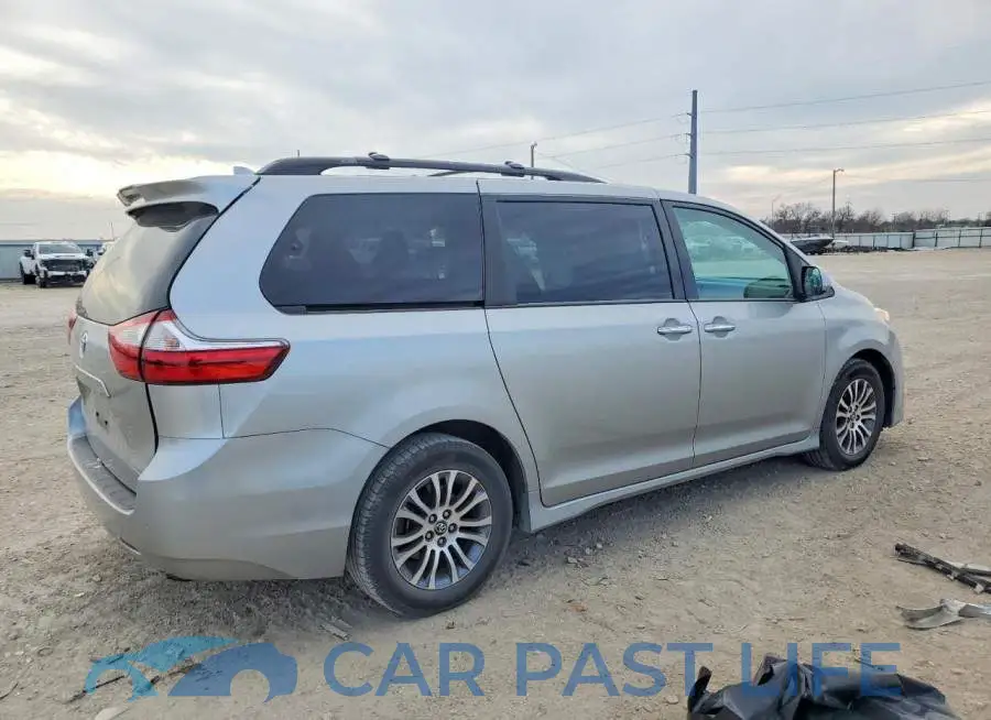 5TDYZ3DC5KS993221# 3