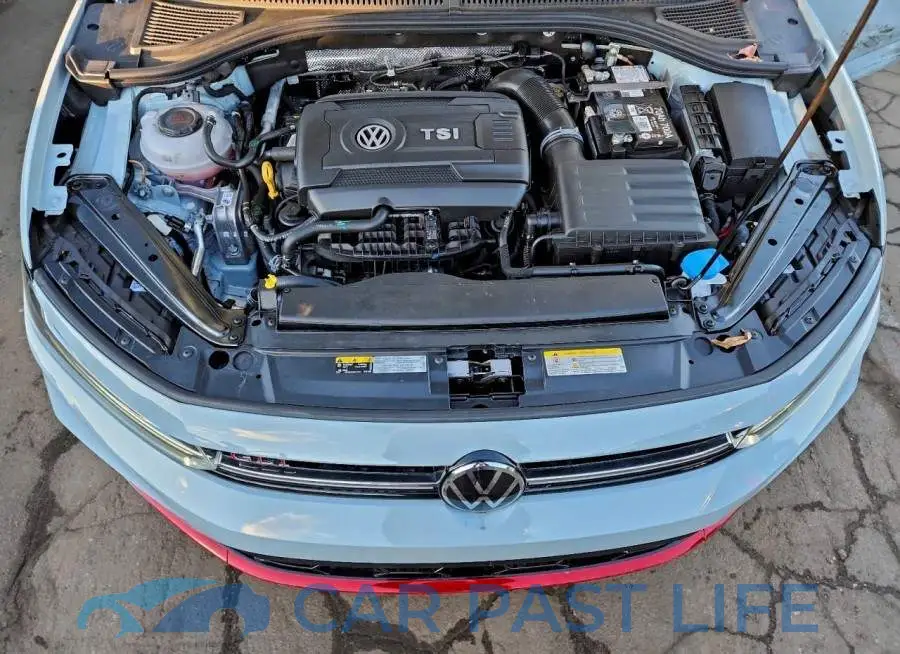3VW2T7BU8SM028165# 11