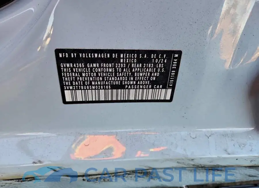 3VW2T7BU8SM028165# 12