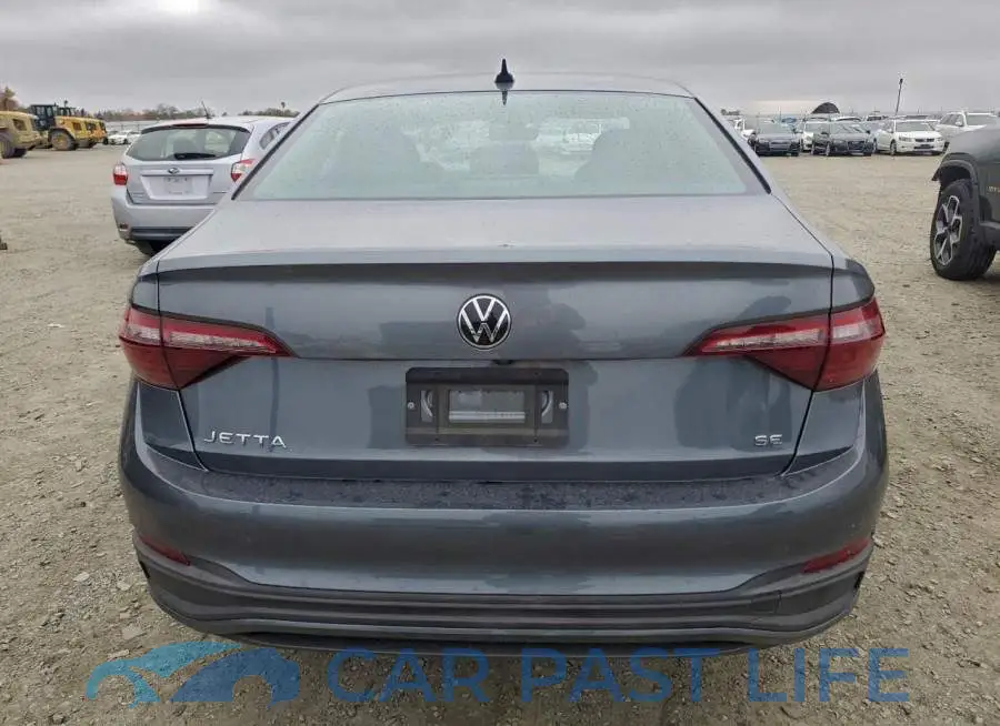 3VW7M7BU2NM015578# 6