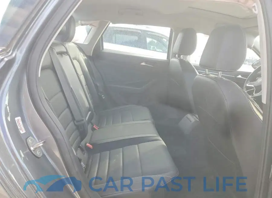3VW7M7BU5NM012920# 10