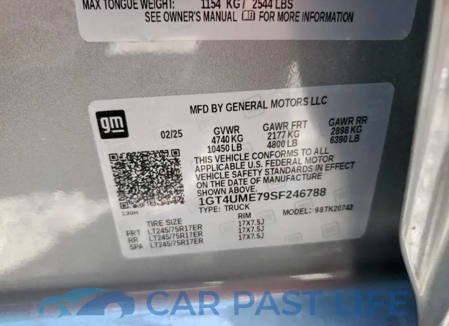 1GT4UME79SF246788# 12