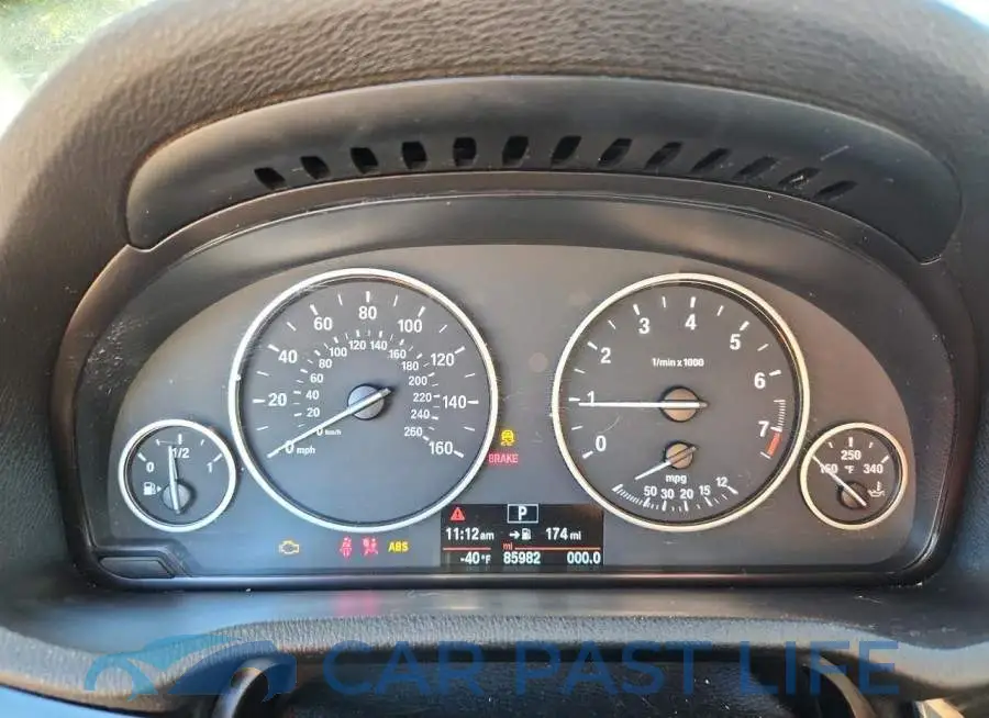 5UXWZ7C30H0V89608# 9