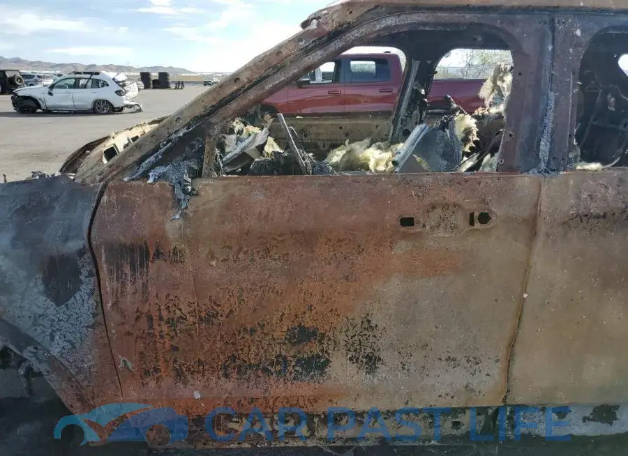 1FM5K8GC6MGB44885# 7