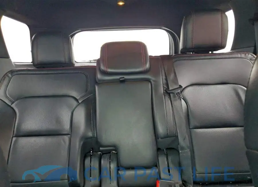 1FM5K8GT8KGB48983# 10