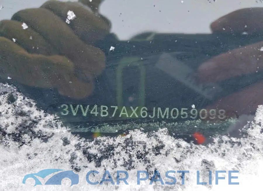 3VV4B7AX6JM059098# 13