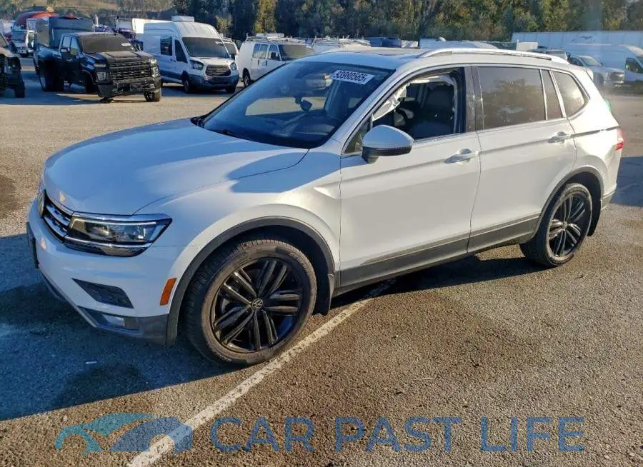 3VV4B7AX7JM197667# 1