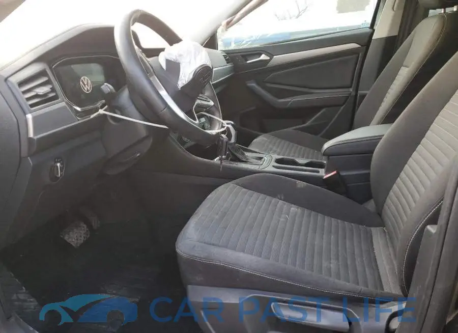 3VW5M7BU7RM015931# 7
