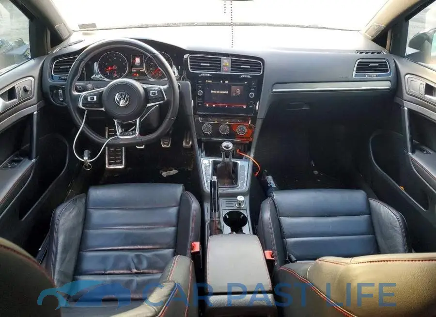 3VW5T7AUXLM009844# 5