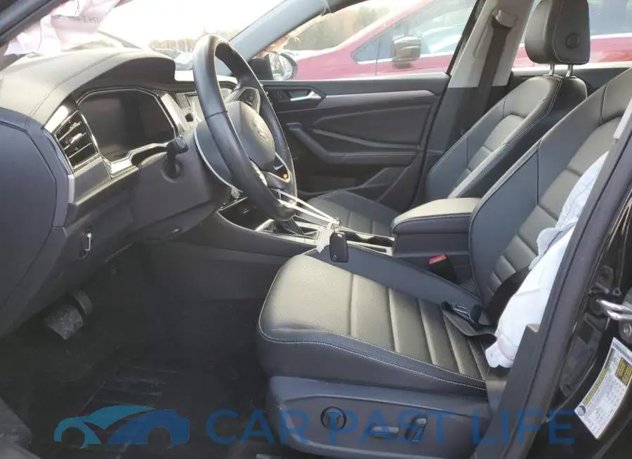 3VW7M7BU5NM026977# 7