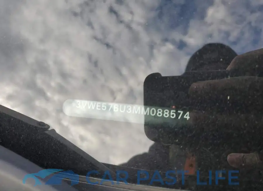 3VWE57BU3MM088574# 12