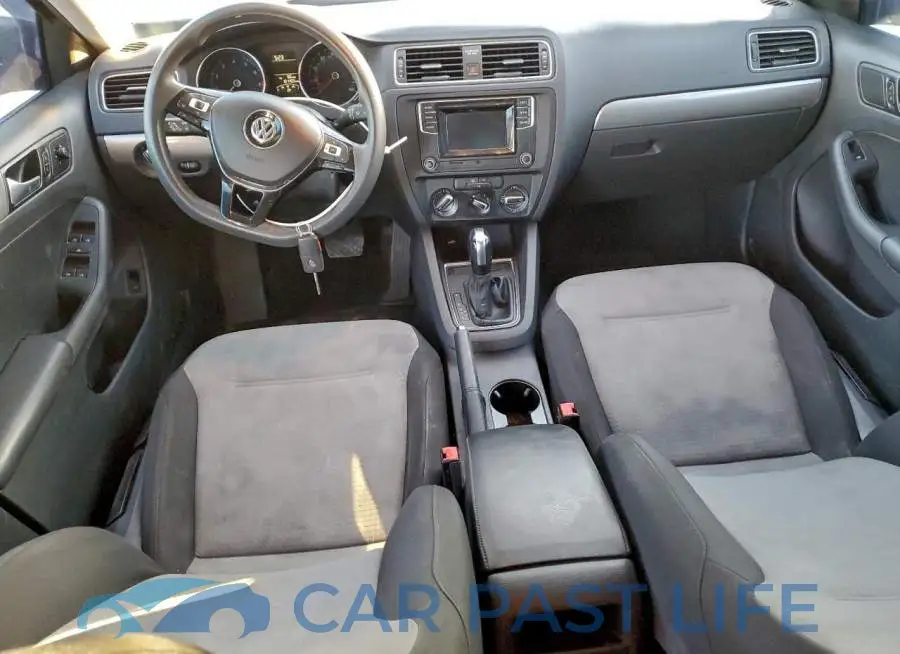 3VW2B7AJ6JM225070# 8