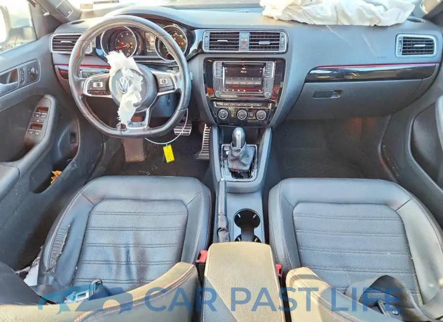 3VW4T7AJ2HM299814# 8