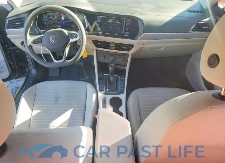 3VW5M7BU1PM034875# 8