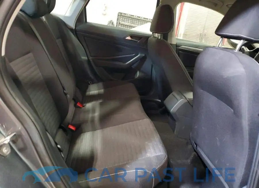 3VW5M7BU3RM078928# 10
