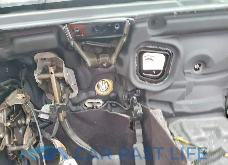 1C4RJFAG2JC465141# 7