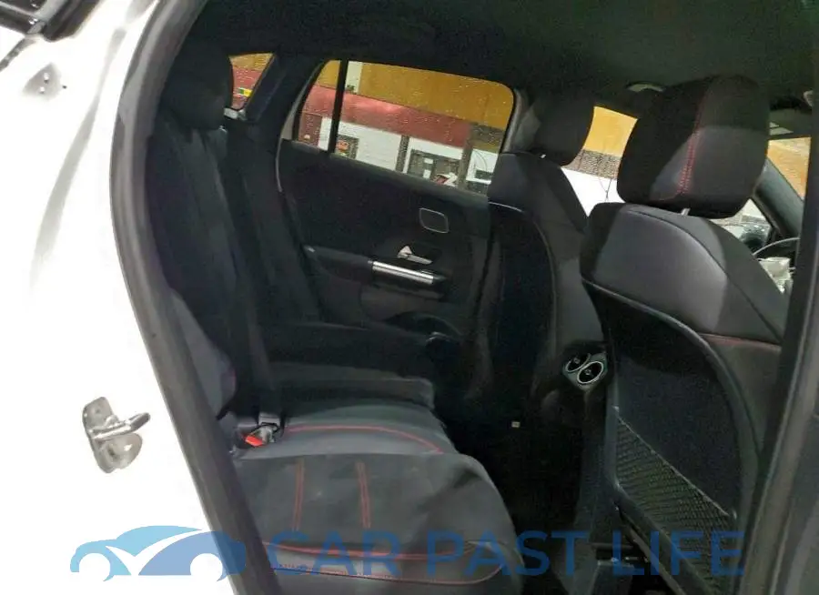 W1N4N4HB4SJ675341# 11
