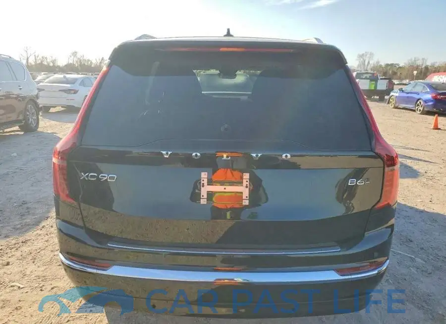 YV4062PE3T1475763# 6