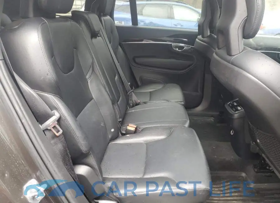 YV4102PK8J1353649# 11