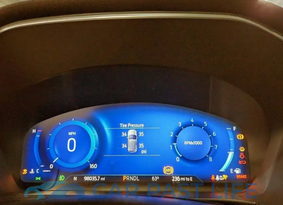 1FMCU9J9XMUA70831# 9