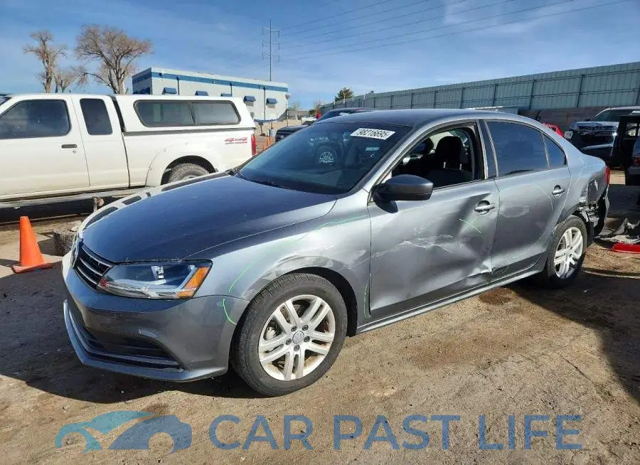 3VW2B7AJ7JM261611# 1