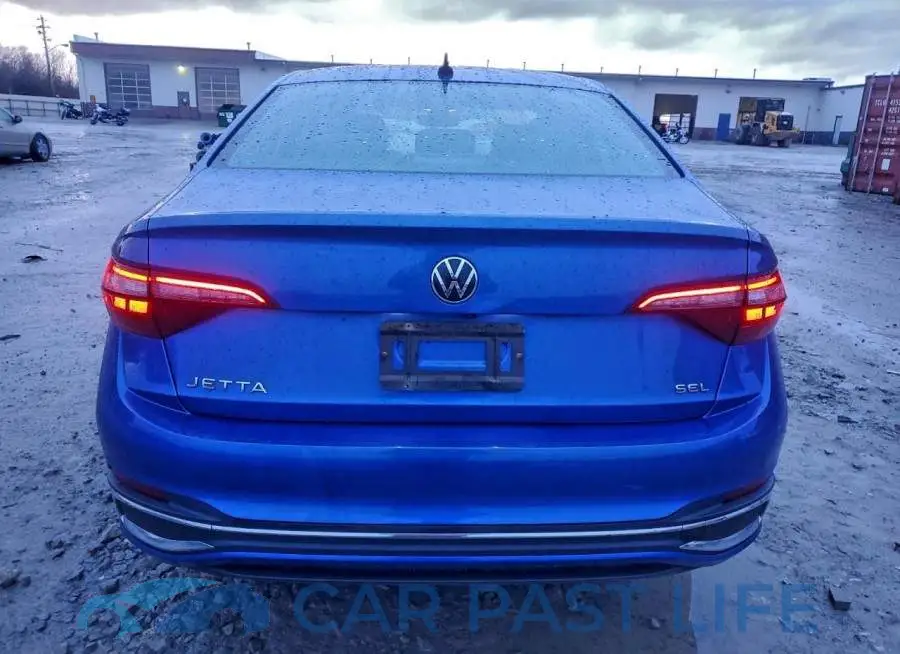 3VWGM7BU9NM026092# 6