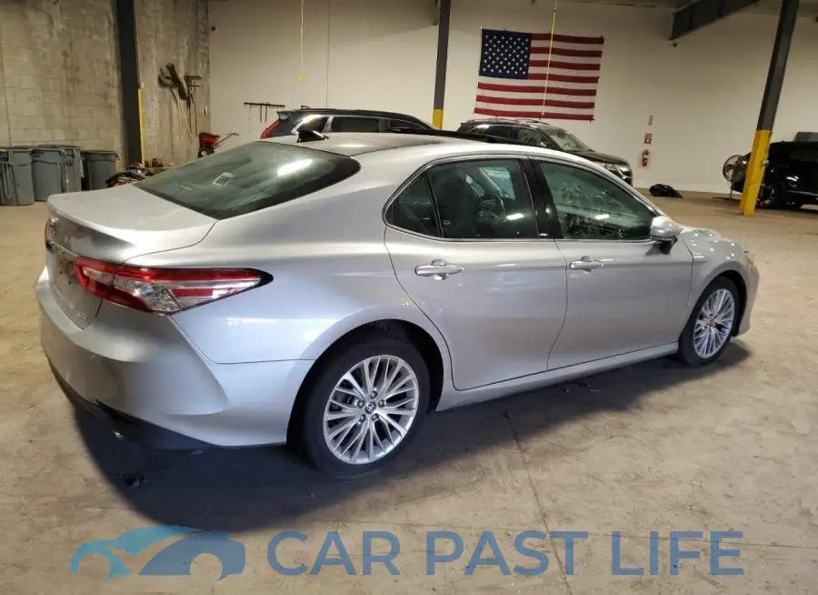 4T1FZ1AK9LU040785# 3