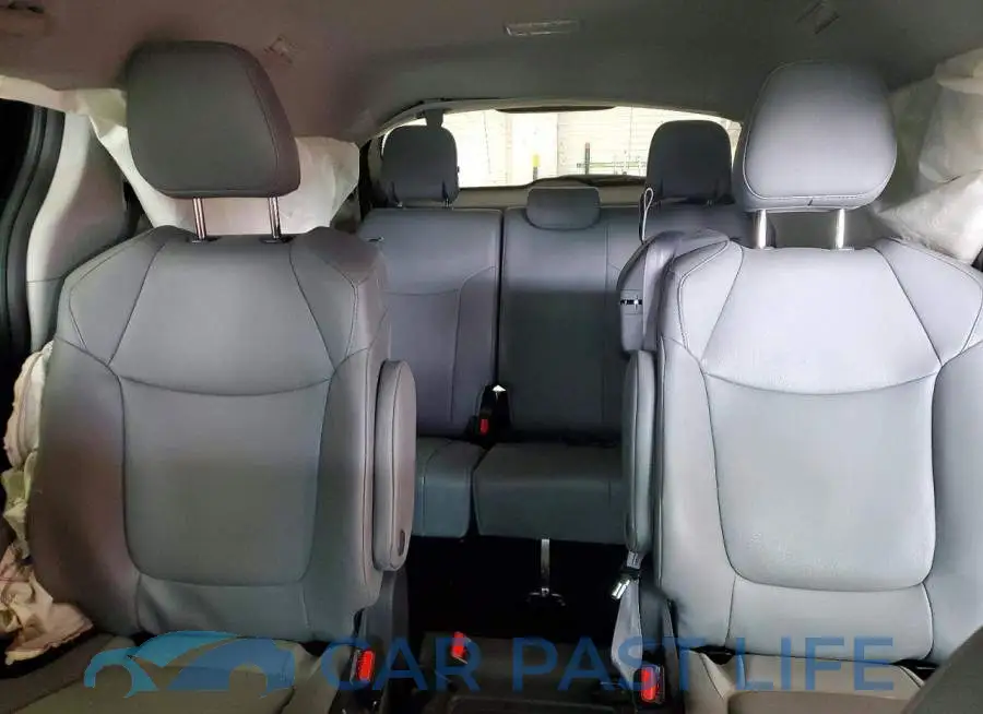 5TDYRKEC6RS187908# 10
