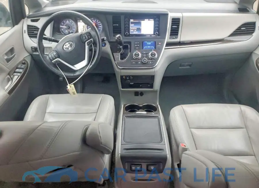 5TDYZ3DC2JS932973# 8