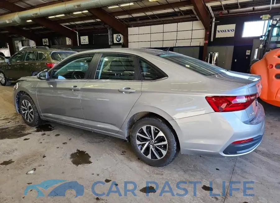 3VW5M7BU0RM092642# 2