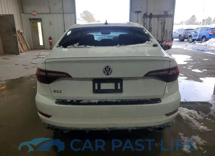 3VW5T7BU0MM104297# 6