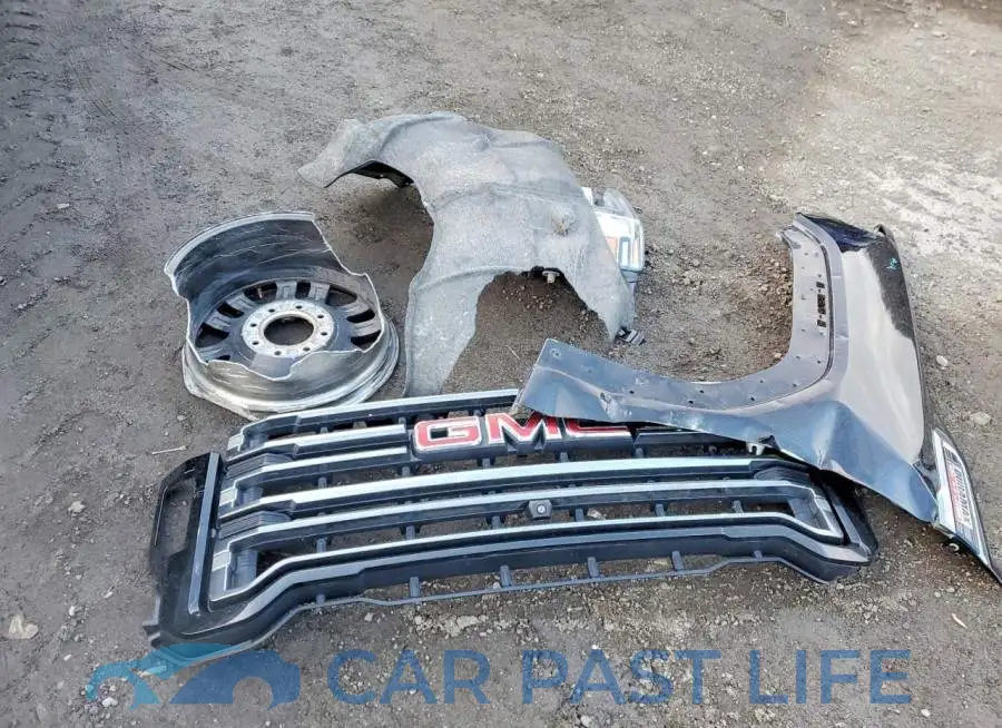 1GT49PEY8MF246943# 12