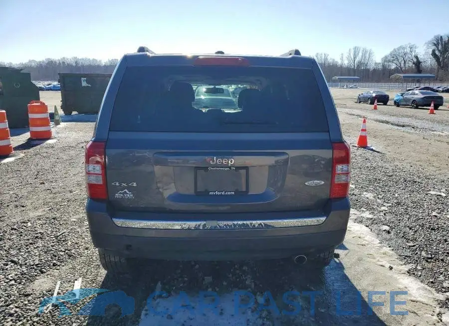 1C4NJRFB4HD159382# 6