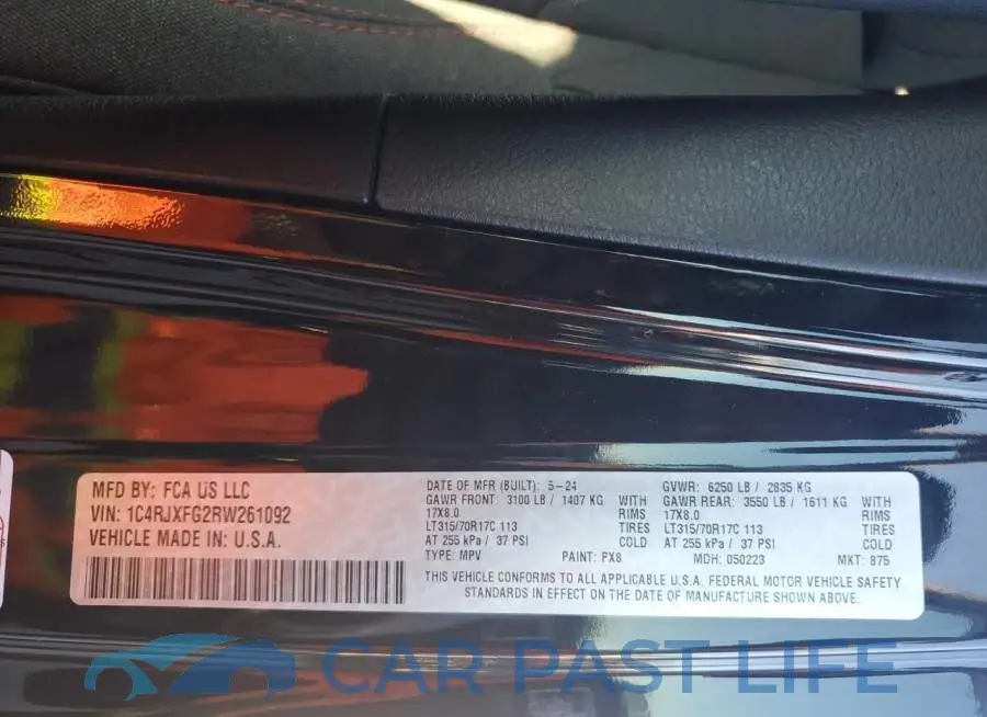 1C4RJXFG2RW261092# 13