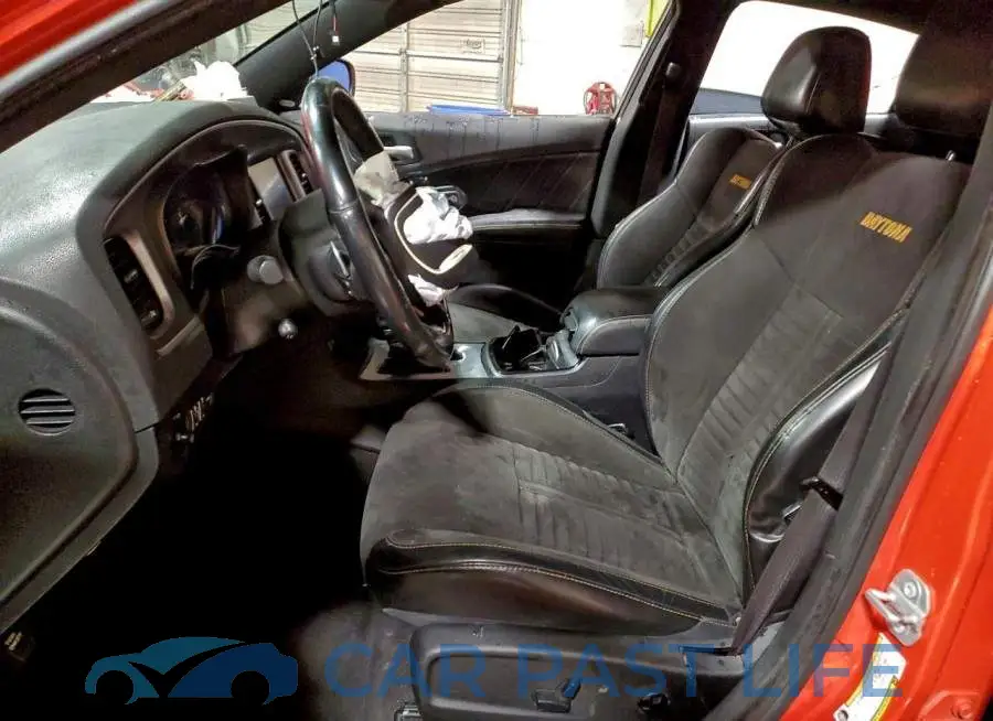 2C3CDXCT9HH533198# 7