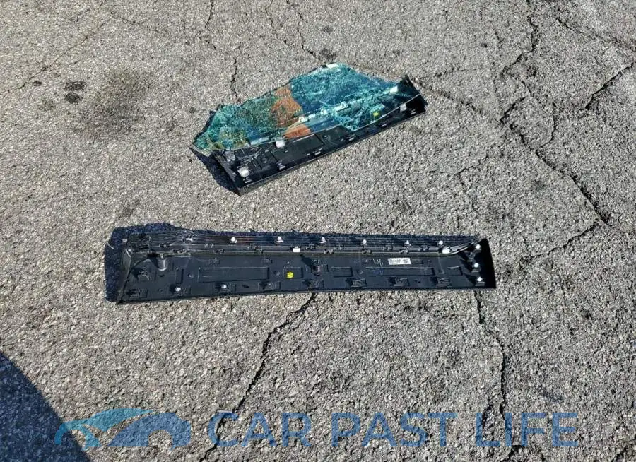 1GYKPRRKXSZ306564# 13