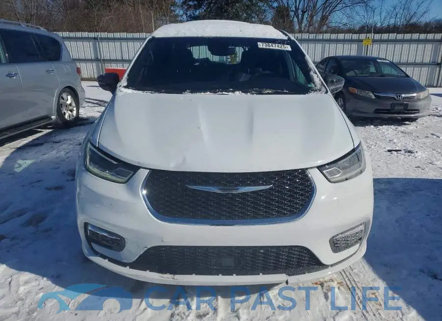 2C4RC1BGXTR201249# 5