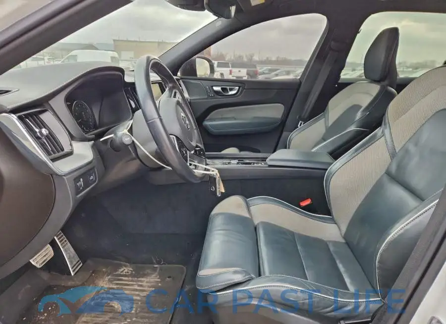 YV4102RM3M1681614# 7