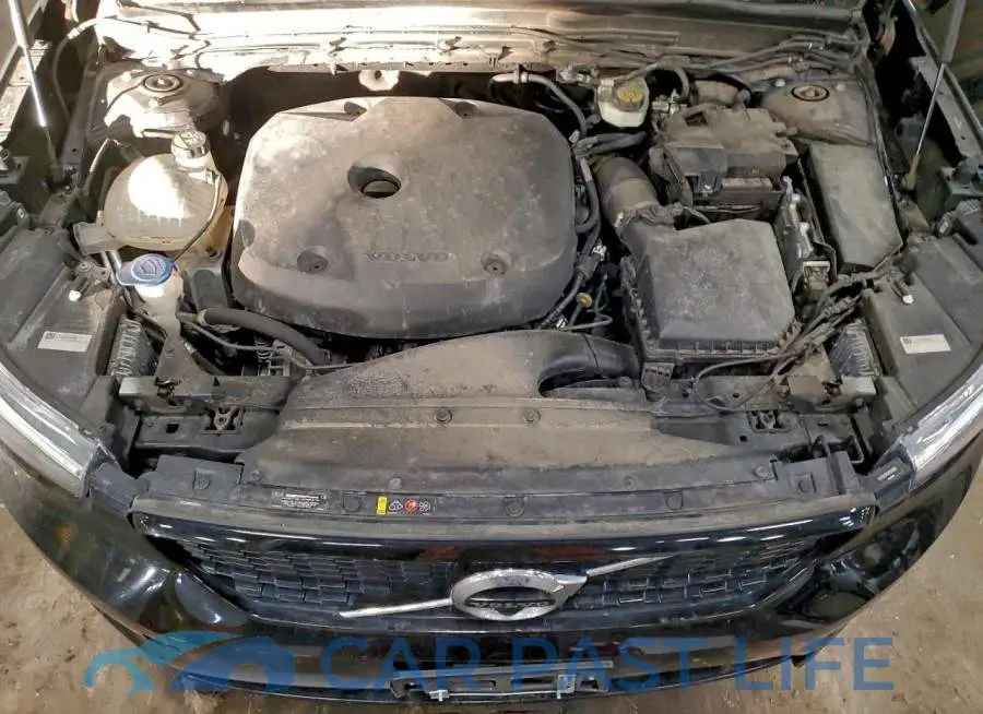 YV4162UM5M2581806# 12