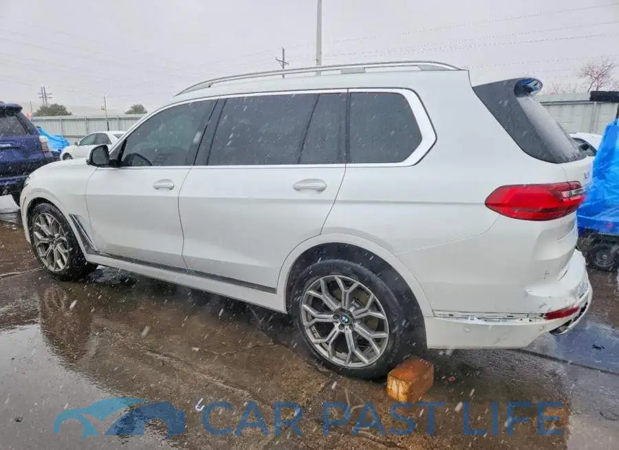 5UXCW2C53KLB44238# 2
