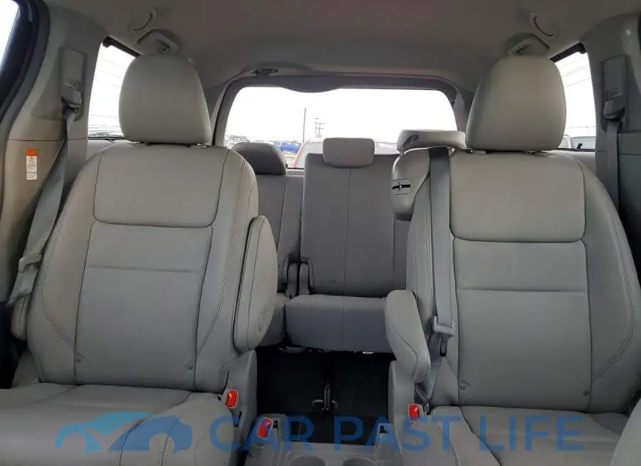 5TDYZ3DC0KS967450# 10