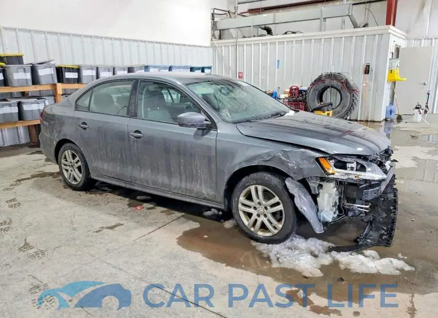 3VW167AJ7JM206835# 4