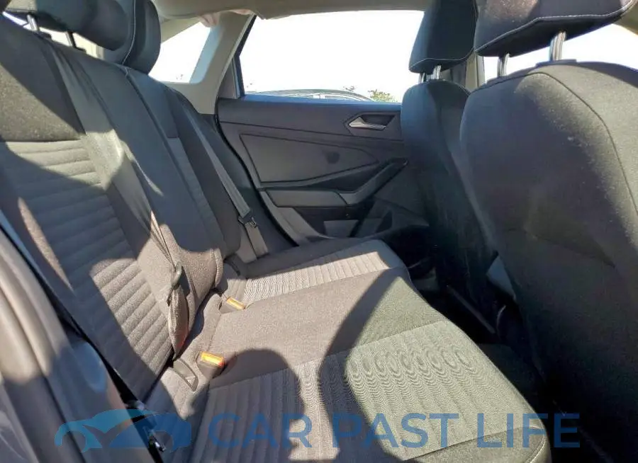 3VW5M7BU1RM096909# 10
