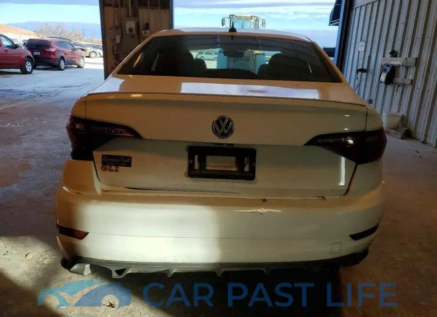 3VW6T7BU9LM084845# 6