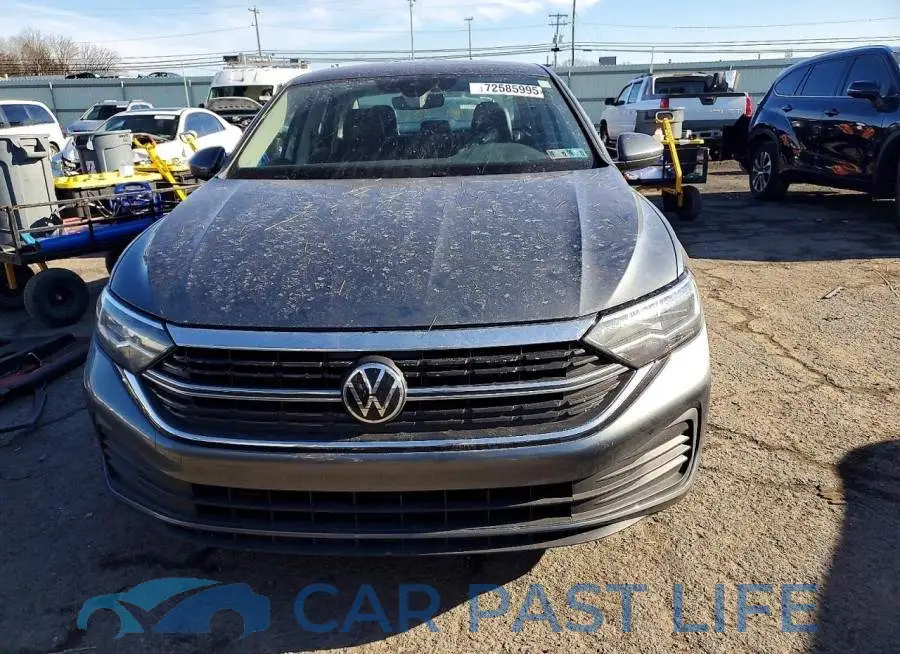 3VW7M7BU2PM058529# 5
