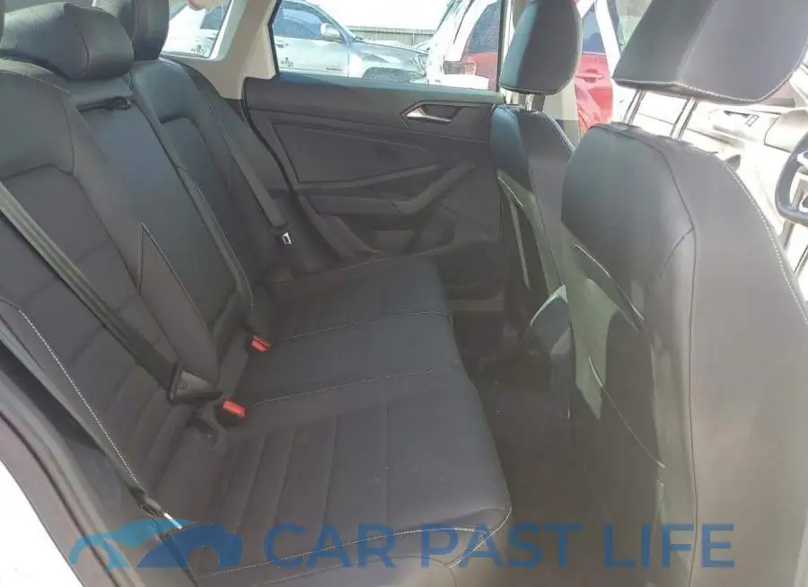 3VW7M7BU6PM054323# 10