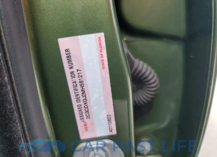2C3CDXGJ2MH561217# 12