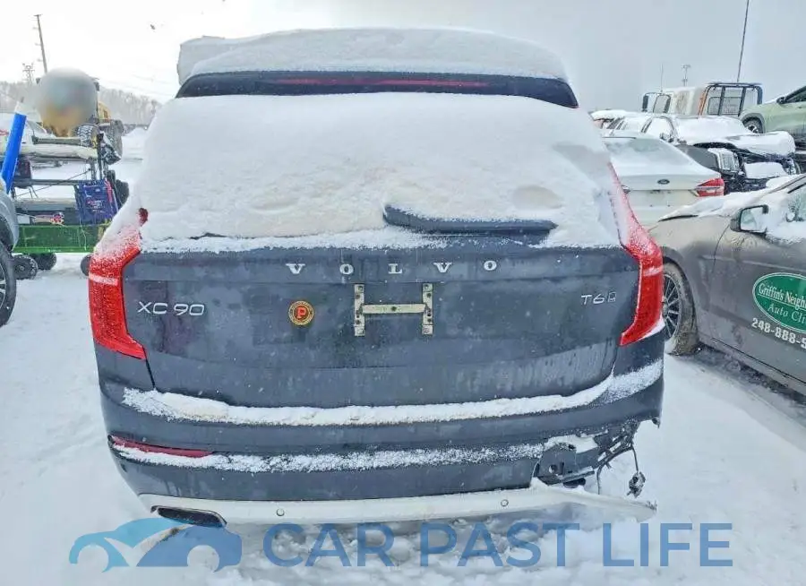 YV4A22PK5J1201595# 6